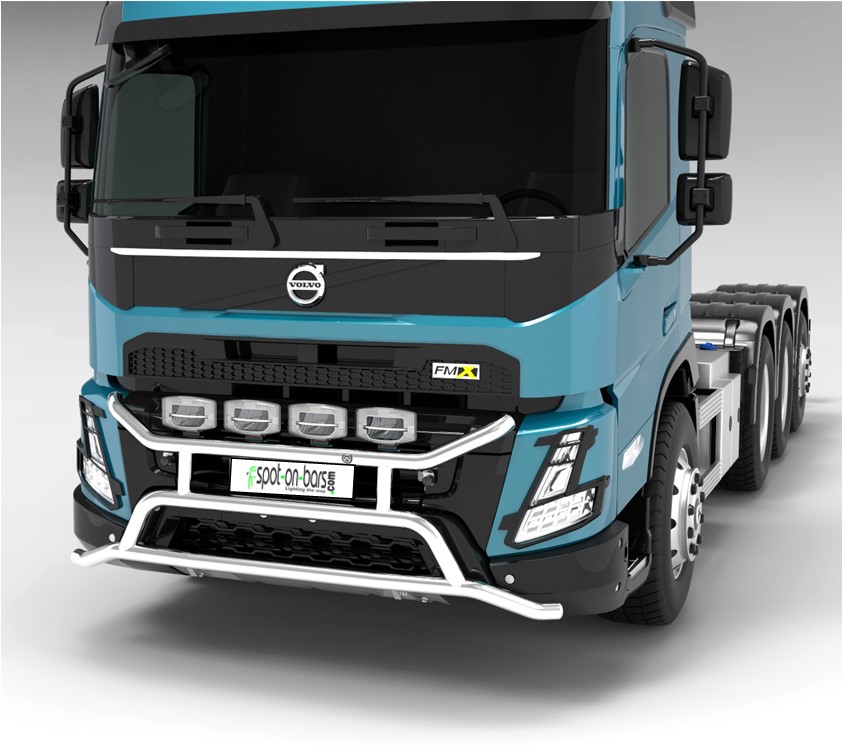 Volvo FMX 2020 on Globetrotter MAX roof bar - Spot On Truck Bars
